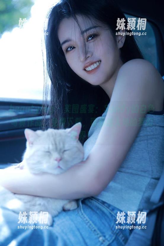 beautyleg-Sandy beautyleg - 美图盛宴:Sandy的白色写真作品,免费下载,带你进入她的梦幻世界!