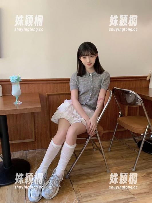 beautyleg - 迷人的海岸线！TinaYu最新美图更新，带你领略她的海边写真魅力！