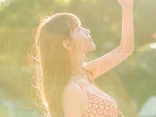 beautyleg – YoYo呈现裤里丝：分享与欣赏的完美原图结合