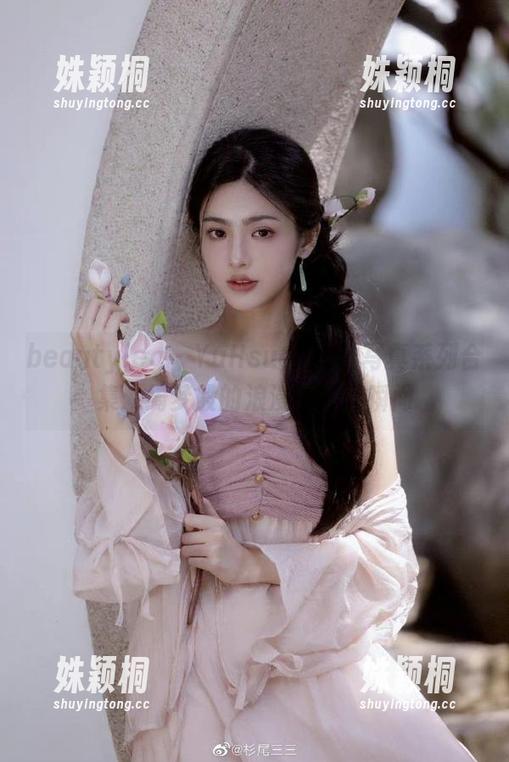 beautyleg - YuHsuan蕾丝写真系列合集：绮梦般的浪漫与深情瞬间