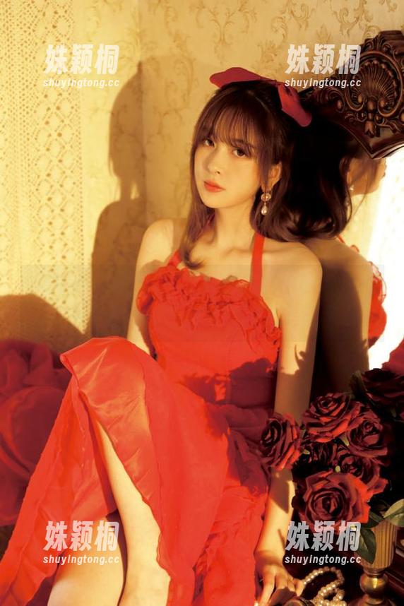 beautyleg-简晓育 beautyleg - 简晓育在浴缸中的诗意:别致写真和清晰原图的完美展示