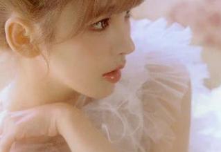 pans – 叮当美丽礼服写真图集：时尚与艺术的完美结合