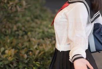 踏入yuuhui玉汇的婚纱幻想：美图与cos的交织呈现惊艳瞬间