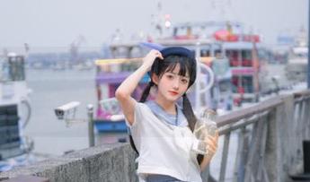 丽柜 – 走进Vicky的美脚写真图集，体验别样的视觉盛宴与感动
