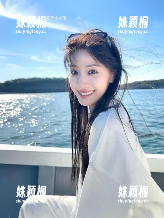 丽柜-yuleba 丽柜 - 欲罢不能!yuleba最新双人套图,带你穿越到梦幻爱情里