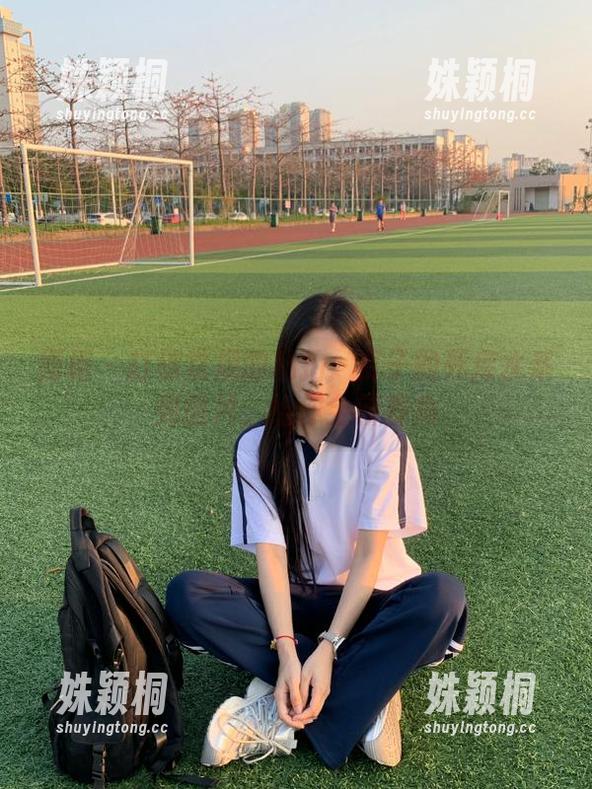 丽柜 - 打破常规的私拍：慕子的死库水系列图片，给你全新视角