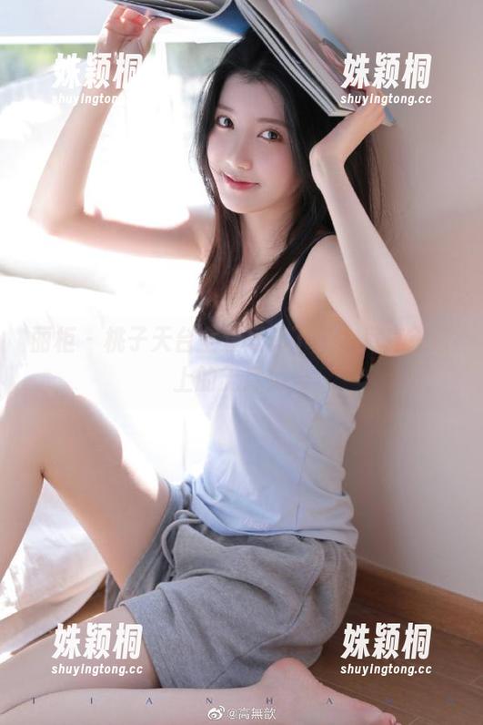 丽柜 - 桃子天台全套写真下载，尽享天台上的无尽风光