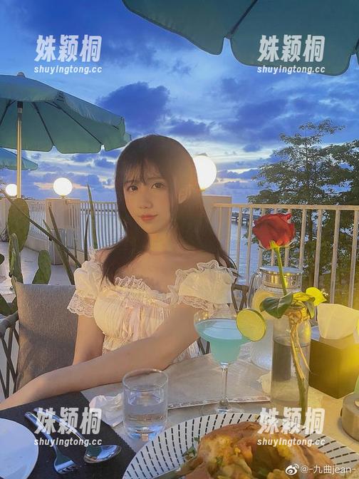 九曲Jean 九曲Jean校服原图大揭秘:精选合集展现校园风采