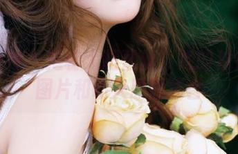 克拉女神 – 揭秘大阳蕾丝：她的独特写真图片和动人原图集合
