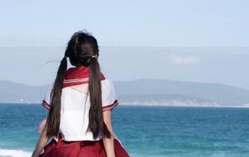 克拉女神 – 走进百琳的高清户外世界：写真作品里尽显自然之美，心灵的沉淀与释放