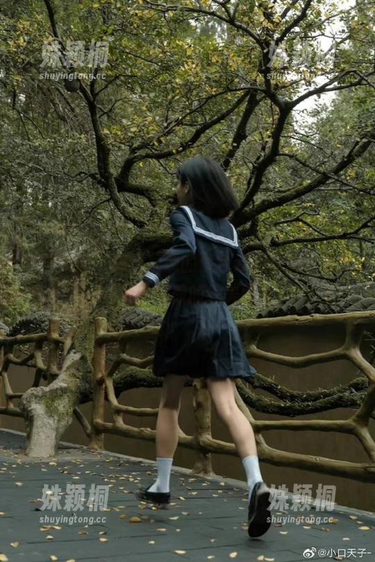 克拉女神-静宜 克拉女神 - 静宜呈现的紫色云彩写真,带你领略梦幻般的绝美图片