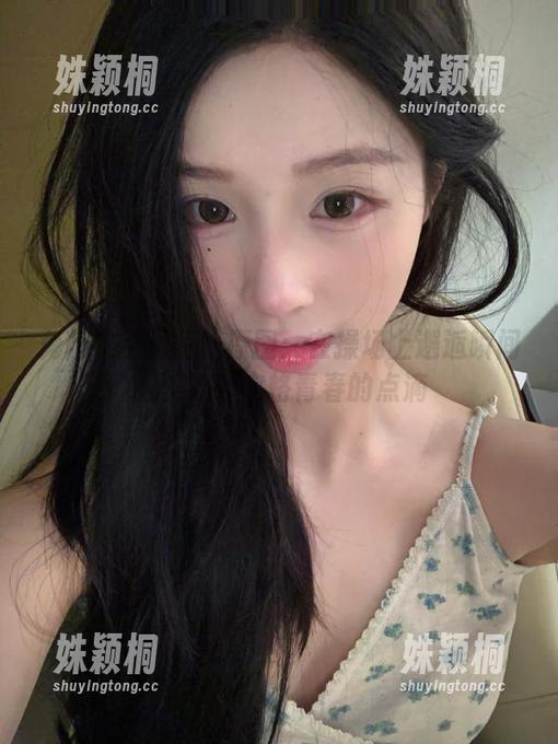 兔玩映画无圣光原图：在操场上邂逅瞬间的美好，定格青春的点滴