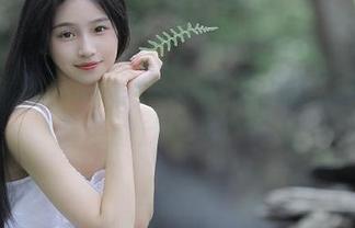 大长腿姐姐的cos套图震撼上线，兔玩映画带你欣赏精彩作品