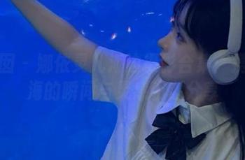 嗲囡囡 – 娜依灵儿海边摄影合集：携手大海的瞬间与灵感资源分享