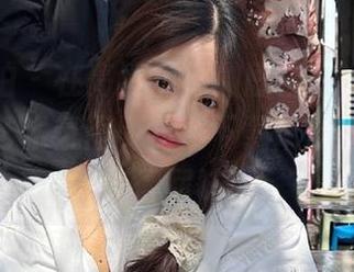 大生模拍 – 在高清雨桐微剧场中，感受不一样的艺术氛围，免费下载带回家的美丽值得回味！