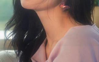 头条女神 – 迷你合集：索菲娅的温柔美图，给你带来心灵的宁静