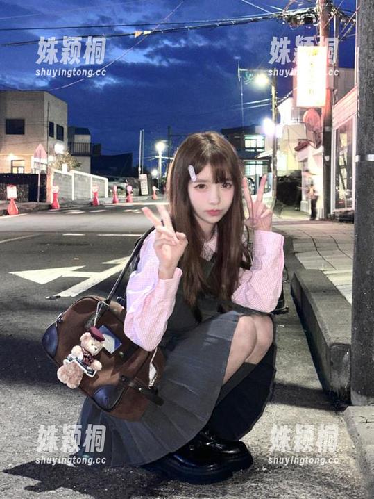 头条女神-蔡楠 头条女神 - 谁说清纯不能搞笑?蔡楠甜心的高清作品让你理解‘反差萌’!