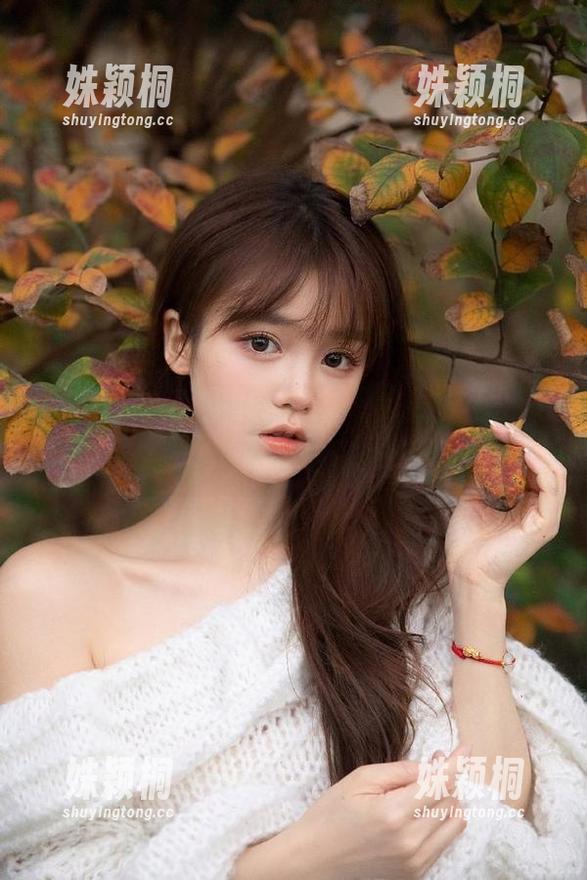 奶宝妹纸 微密圈 - 奶宝妹纸带你领略梦幻蕾丝长裙美图合集,感受无与伦比的美!