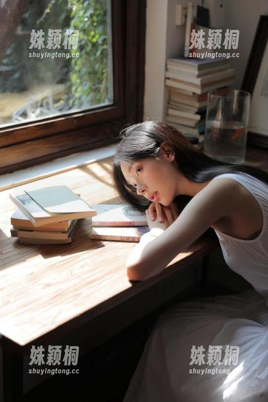 小玉吃果冻 微密圈 - 绝美长腿,尽在小玉吃果冻的写真美图图包中!快来下载吧!