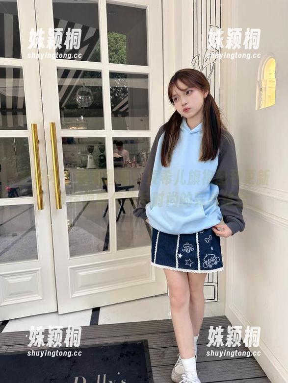 尤果网 - 绝美画卷！凌希儿旗袍图包更新，带你领略传统与时尚的完美结合