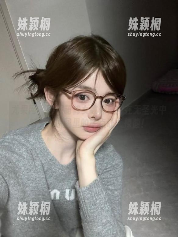 尤果网-白熙萌 尤果网 - 白熙萌修女教你如何在无圣光中新生,原图里的笑点让人捧腹!