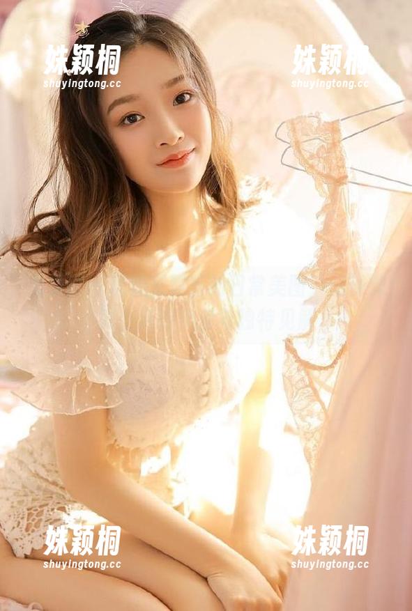 尤果网-艾霓莎 尤果网 - 精选艾霓莎的日常美图,感受她对生活的热爱与独特见解