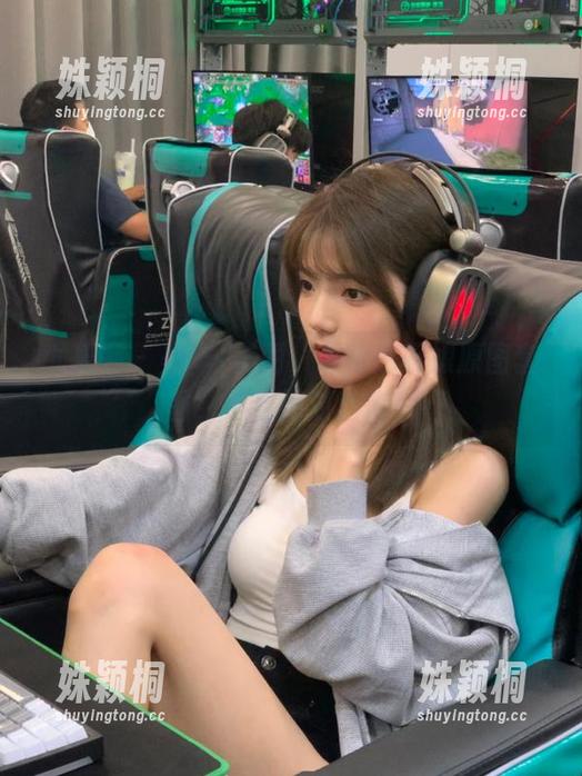 尤果网-谭晓彤 尤果网 - 美味+美丽,谭晓彤厨娘原图套图,不看绝对后悔!