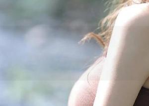 尤蜜荟 – Emily尹菲豹纹写真集分享，探索时尚与自然交融的神秘视觉之旅