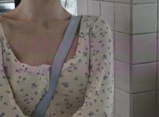 尤蜜荟 – 小尤奈全新棉袜在线作品上线！让你感受不一样的温柔时光