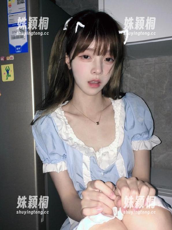 希希Gina 微密圈 - 希希Gina天使私拍美图:在镜头下展现的不只是美丽
