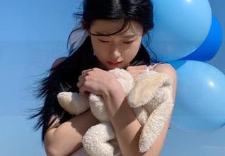 微密圈 – 美脚的秘密：徐绾绾yyyy原图分享，演绎时尚与优雅
