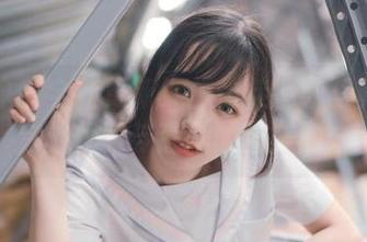 推女神 – 全新更新！施忆佳清纯写真合集，定格优雅与甜美的完美融合！