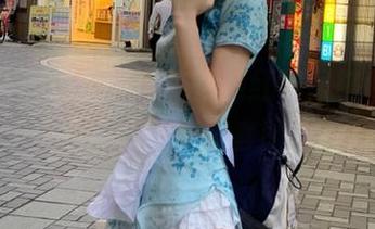 推女神 – 完整呈现施忆佳红裙风格，尽享诱人原图与多样套图资源
