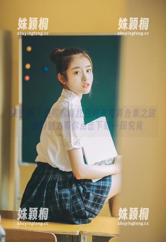 是可馨吖 微密圈 - 是可馨吖红色内衣写真合集之旅,独特魅力等你点击下载一探究竟