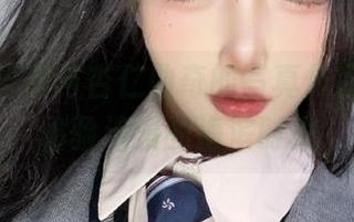 海边的日落与杏仁曲奇的写真作品分享，体验浪漫的海滨时光