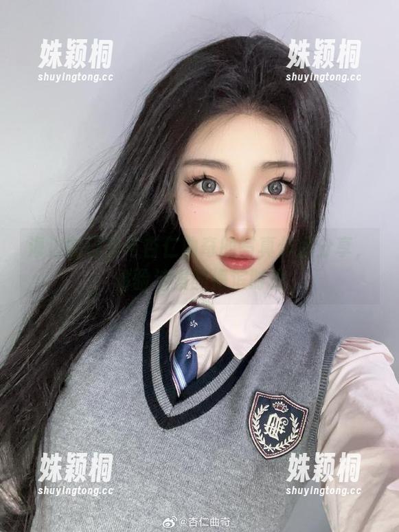 海边的日落与杏仁曲奇的写真作品分享，体验浪漫的海滨时光