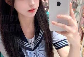 杨衣yangyi长腿写真灵感合集：每幅照片都散发着青春活力，勇敢展现自我的无限可能。