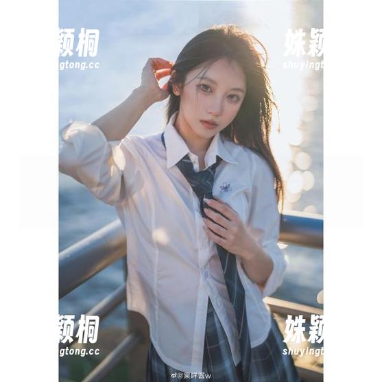 果咩酱w 探索果咩酱w的职业装美图,感受不一样的职场风采