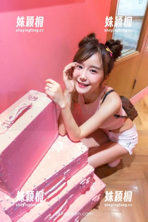 柴系小乖 - 赤西夜夜共享美好时光，带来精选《麻衣学姐》写真原图，快来看看吧！