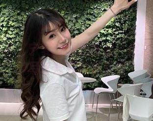 梦丝女神 – 宁夏的私拍教室：绽放美丽的写真合集精彩呈现