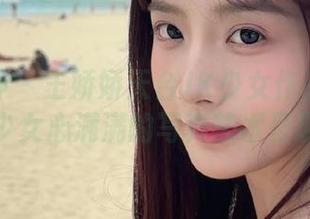 梦丝女神 – 王娇娇天台JK少女作品图包：少女心满满的写真艺术呈现