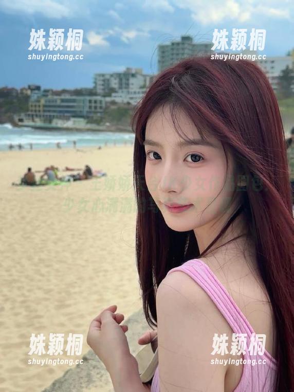 梦丝女神 - 王娇娇天台JK少女作品图包：少女心满满的写真艺术呈现