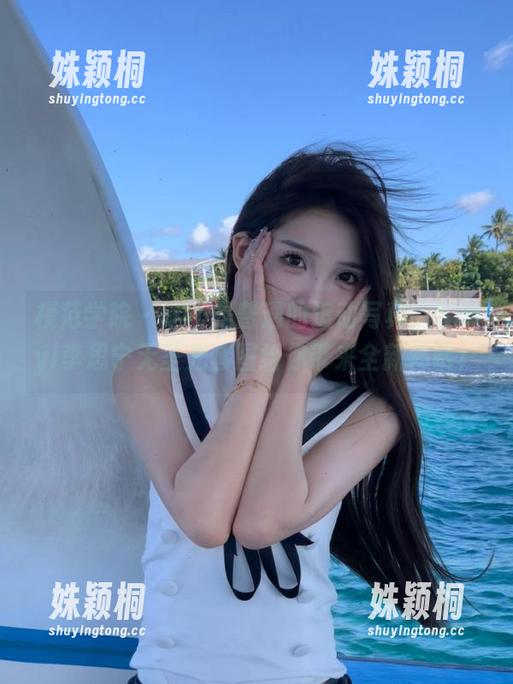 模范学院-SiByl李思宁 模范学院 - 这不是普通的运动写真,SiByl李思宁无圣光套图给你带来全新体验!
