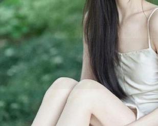 模范学院 – 无圣光摄影下的周于希：她的礼服作品让你大开眼界