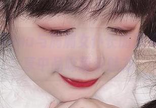 樱落Selena与屑屑女仆长的图集，在分享中品味萌系魅力