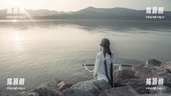 爱老师_PhD最新力作《汤不热》原图，捕捉温暖与活力的完美结合
