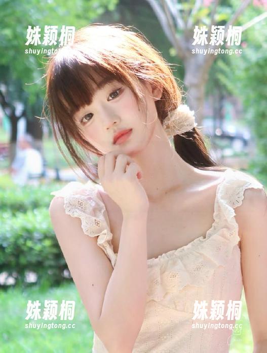 爱蜜社 - 必看！Winki丝姬女神最新美图更新，捕捉每一个动人瞬间，惊艳你的眼球！