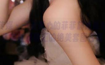 物恋传媒 – 一见倾心的菲菲旗袍系列：诗意与性感融汇的绝美套图合集