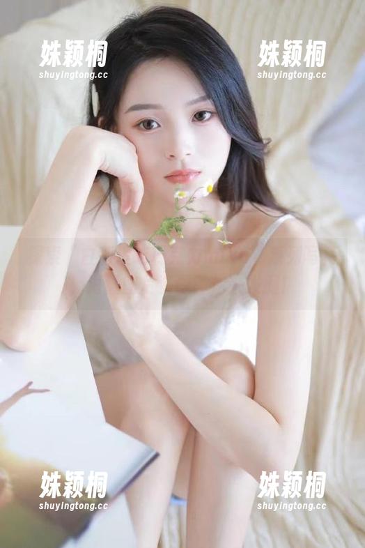 白莉爱吃巧克力 探索“白莉爱吃巧克力miku”系列写真,海量图片资源等你来发掘!