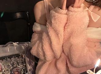 白莉爱吃巧克力的私拍美图合集：揭秘安琪拉背后的那些不为人知的故事